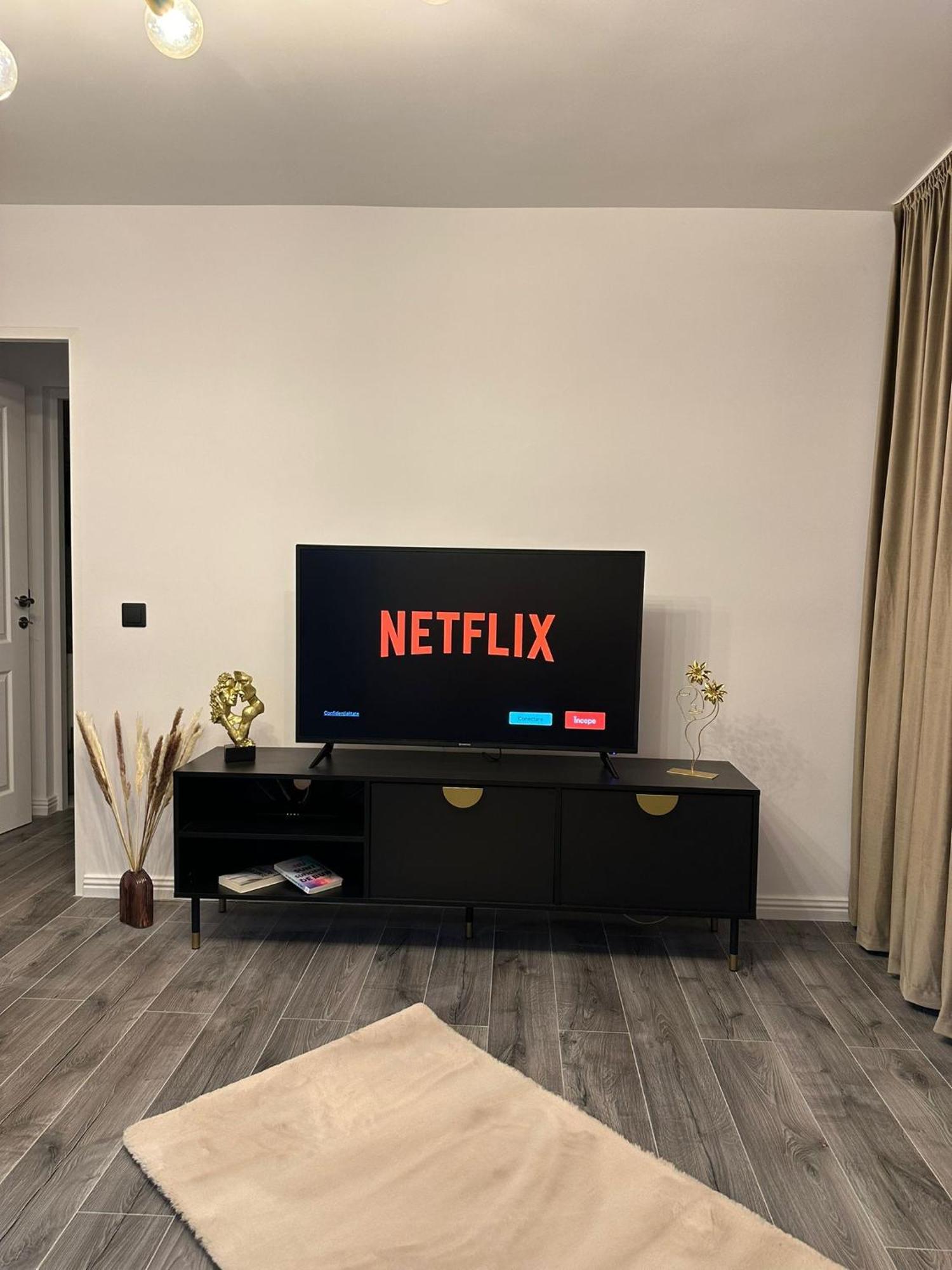 Evelyn Apartment Bistriţa Kültér fotó
